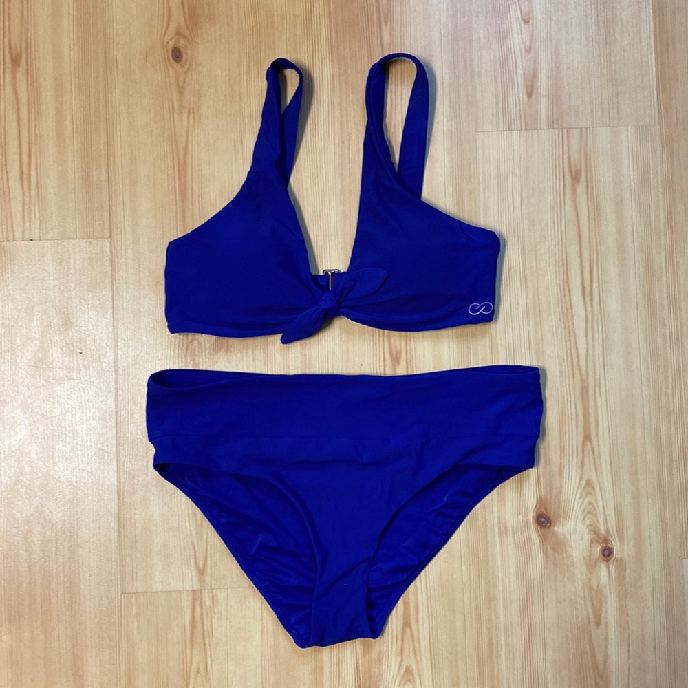 Calia bathing suit. Small top, medium bottom